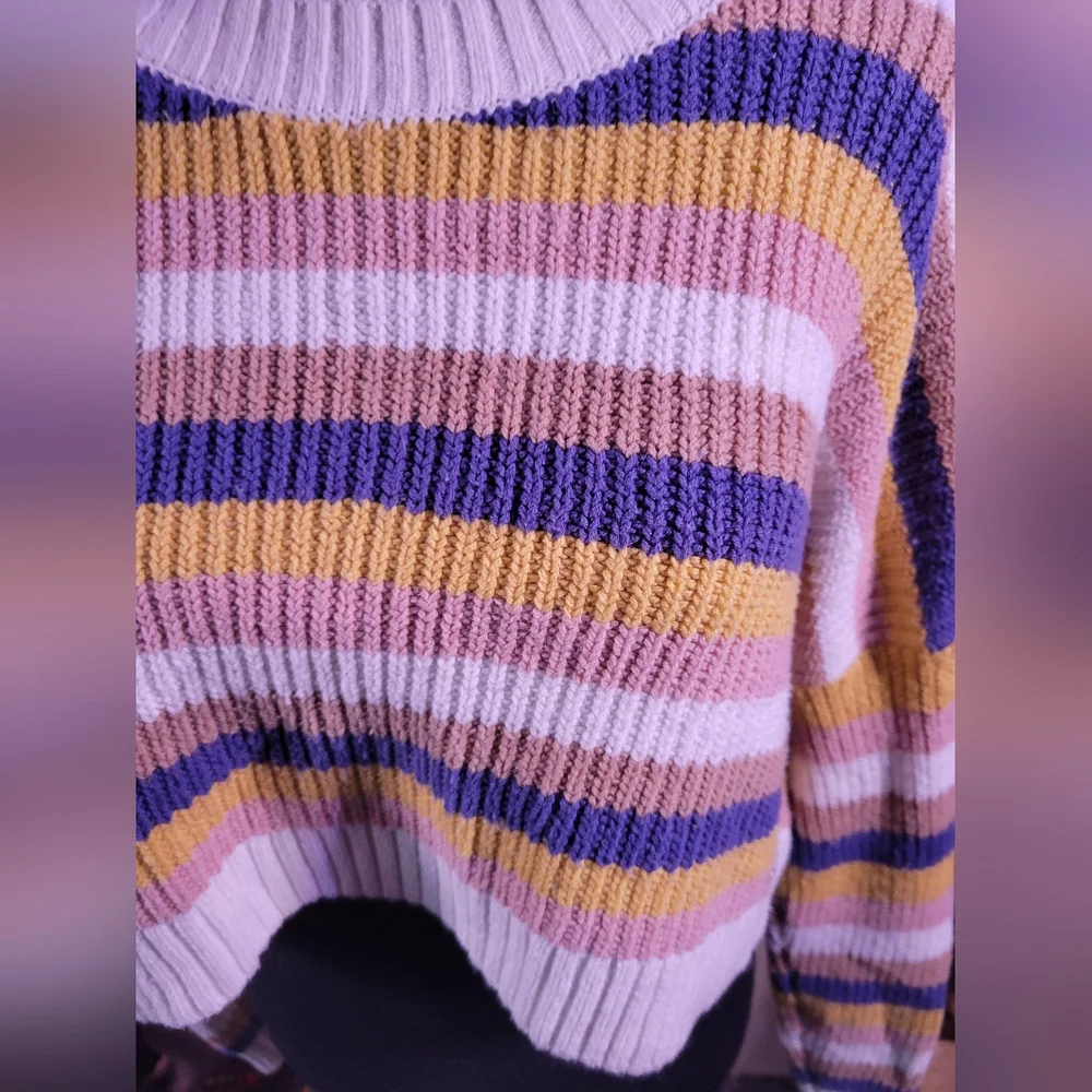 Hollister womens xs cropped slouchy sweater striped-multi colored - Picture 4 of 9